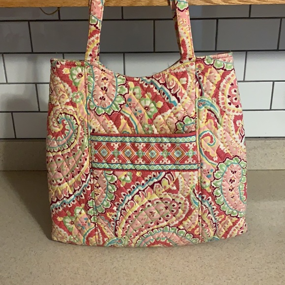 Vera Bradley Handbags - Vera Bradley Purse